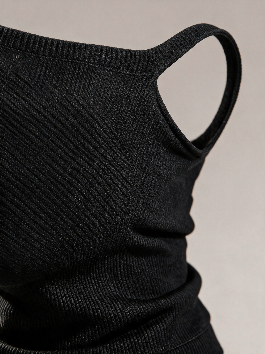 IKI Face Gaiter, detail