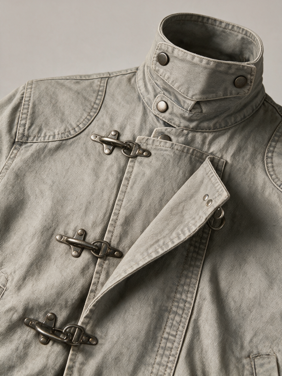 TETSU Clasp Jacket, detail